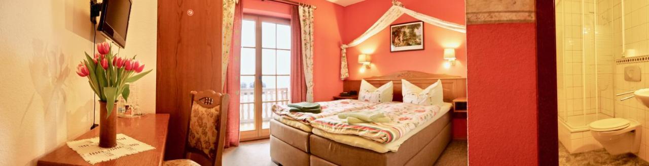 Pension Gruenes Herz Tonndorf Екстер'єр фото