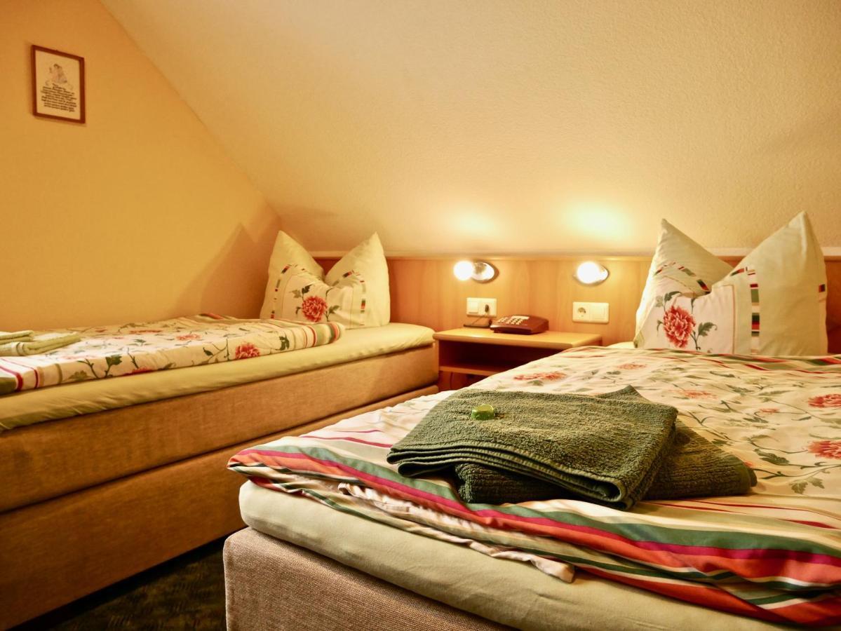 Pension Gruenes Herz Tonndorf Екстер'єр фото